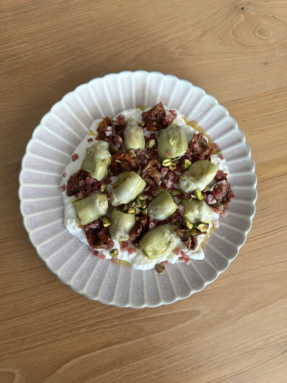 Tostas saludables de alcachofas